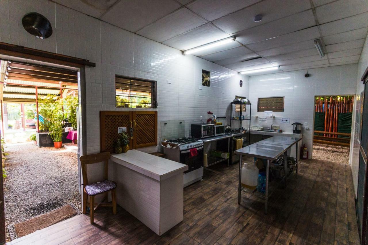 Bodhi Hostel & Lounge El Valle de Anton Экстерьер фото
